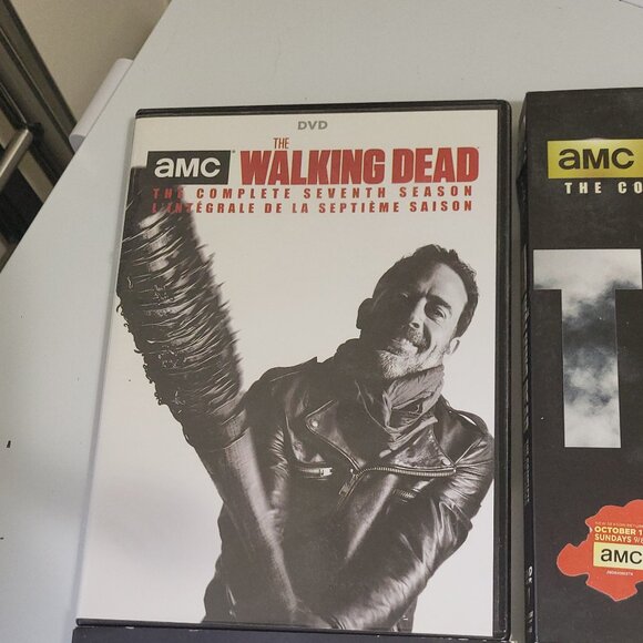 WALKING DEAD DVDS SEASONS 1,2,3,4,5,6,7 - Picture 8 of 8